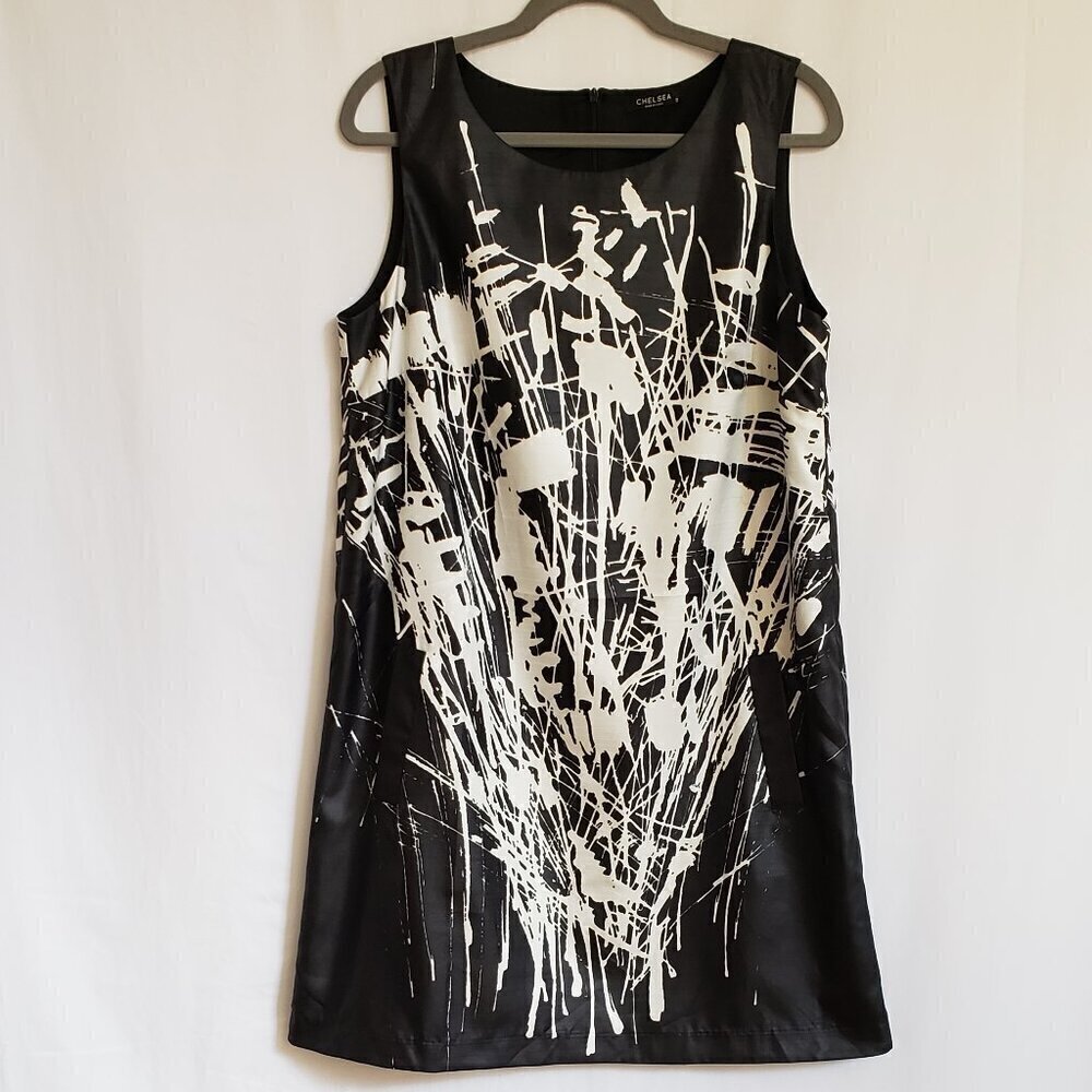 Chelsea - Black and White Abstract Lined Dress.  Size 12
